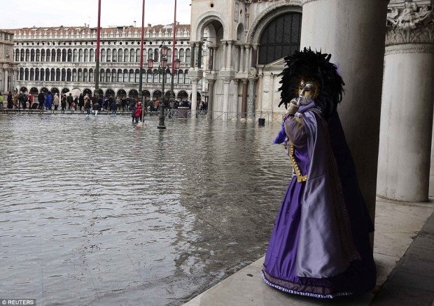 Carnavalul de la Veneția 2015 și inundațiile PC: Reuters
