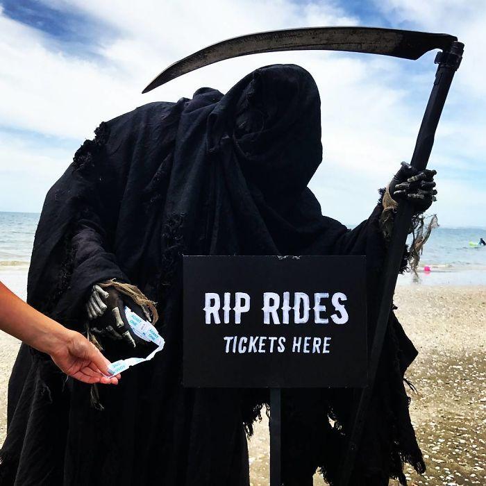 grim-reaper-beach-instagram-photos-swimreaper-12-59f6e97c7aaf5__700