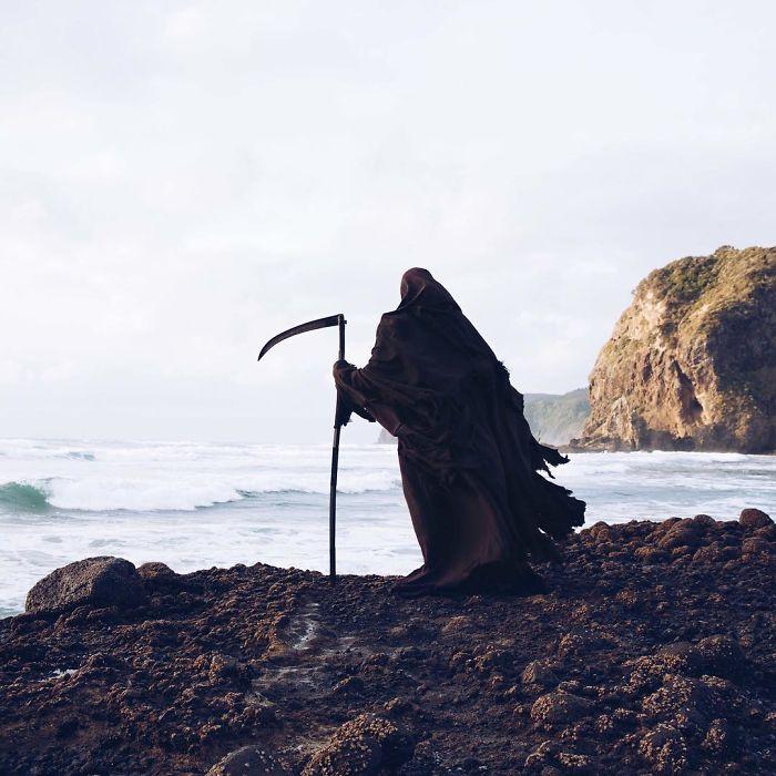 grim-reaper-beach-instagram-photos-swimreaper-31-59f6e9a98b416__700