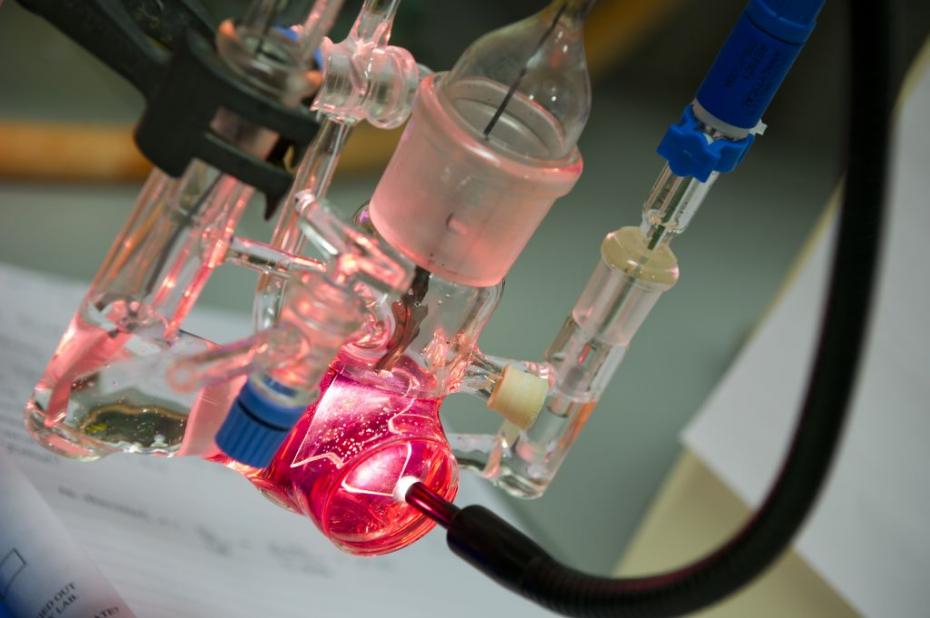 Energy Materials Laboratory - UEA