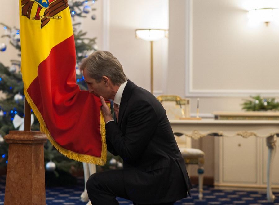 Ex-premierul Republicii Moldova Iurie Leancă (2013-2015), la învestirea în funcția de vicepremier pentru Integrare Europeană, 10 ianuarie 2017. FOTO: Sandu Tarlev