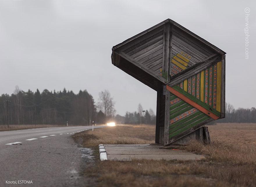 strange-beautiful-bus-stops-soviet-christopher-herwig-41