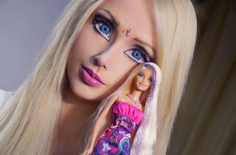 Valeria-Lukyanova-Barbie-doll-e1398435288103