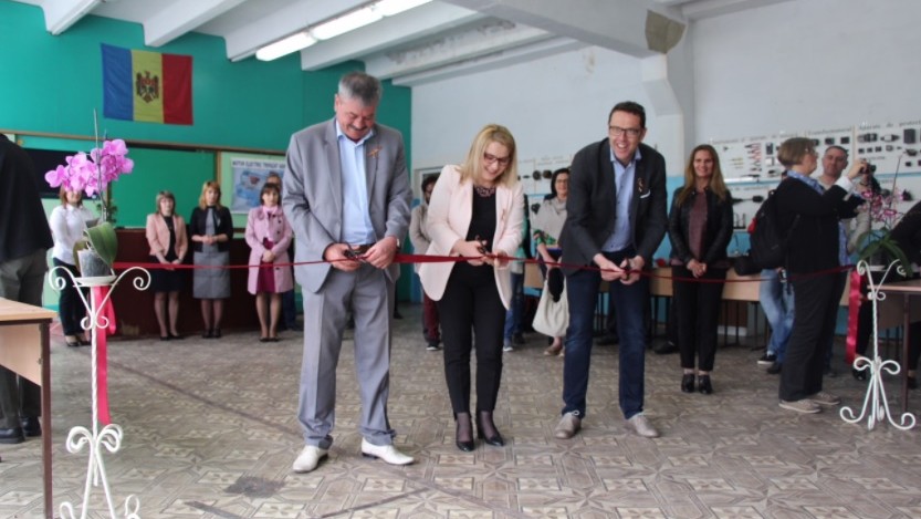 La Școala Profesională nr.4 din Bălți a fost lansat un sistem de energie solară fotovoltaică