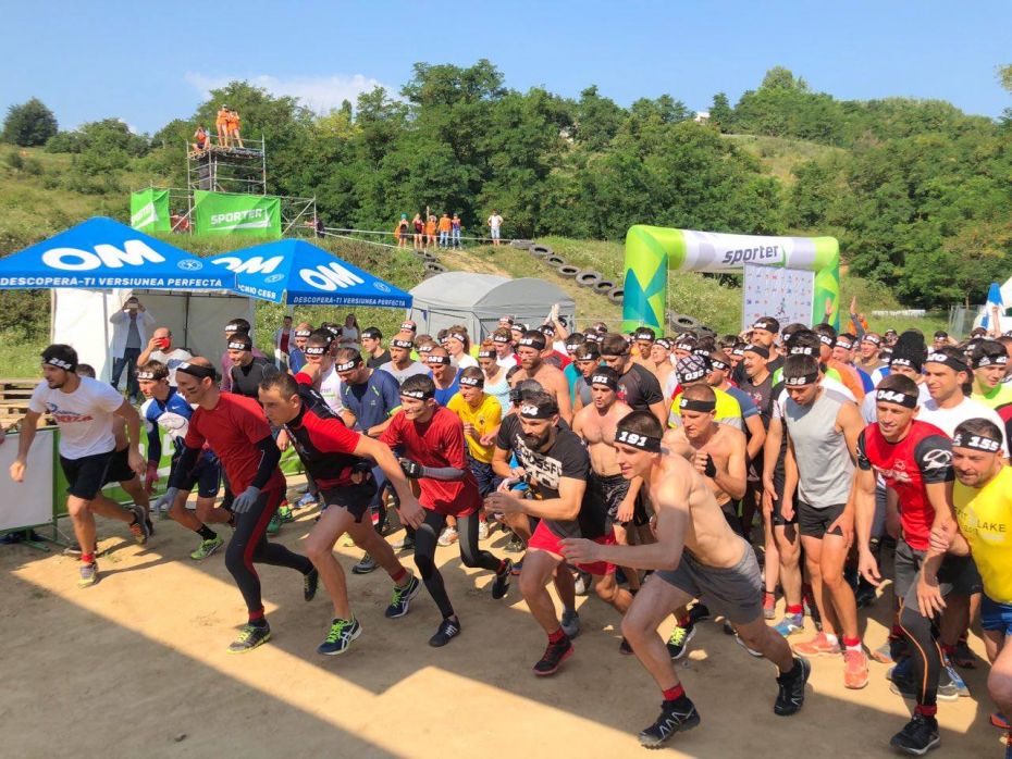 38420909_482115555607293_7701825111413751808_o