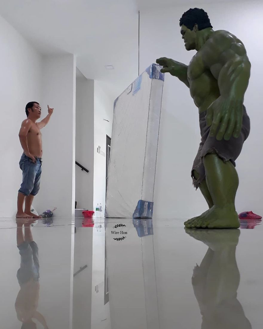 With-just-one-smartphone-man-makes-incredible-pictures-of-him-with-toy-superheroes-using-perspective-5b87a8485004f__880