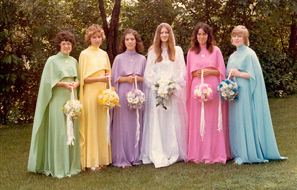 old-fashioned-funny-bridesmaids-dresses-27-5ae3172f698e2__605