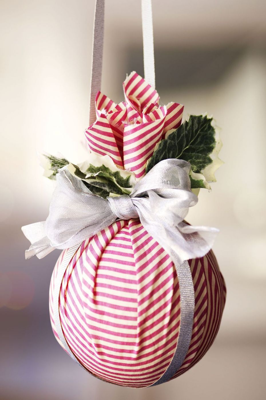 homemade-kissing-ball-christmas-ornament-1537802485