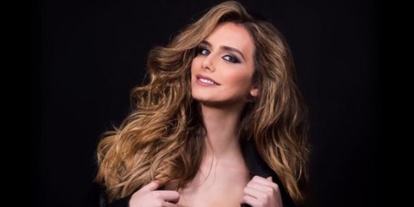 miss-universe-spain-2018-angela-ponce