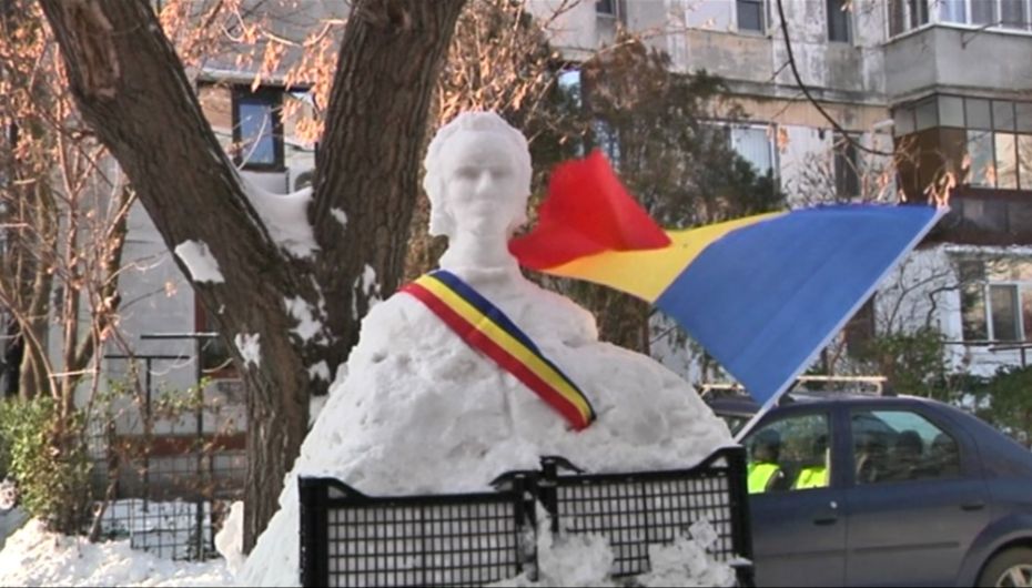 bust-eminescu-zapada-2-938x535