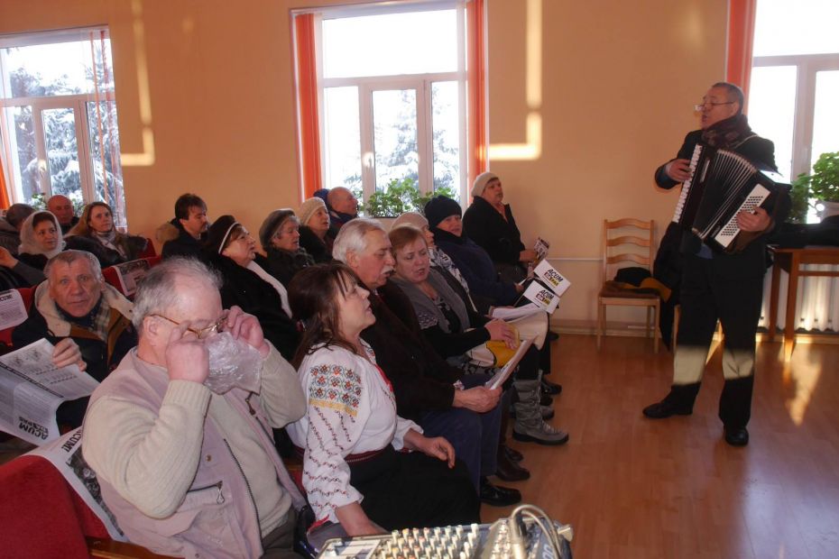 ACUM cu Acordeon