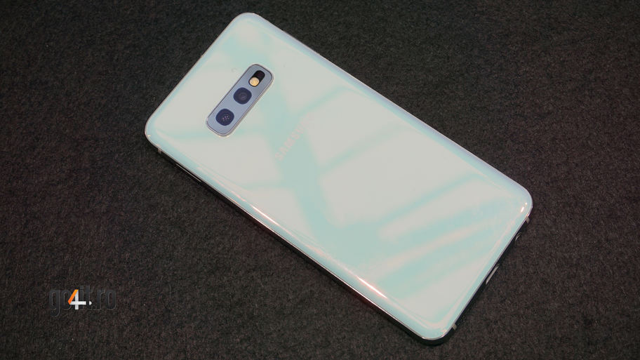 samsung-galaxy-s10e-10