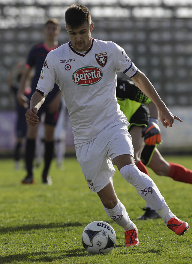 Foto Marco Bucco/LaPresse 11 Marzo 2019 Santa Croce Sull’Arno (PI), Italia sport calcio Torino vs Norchi Dinamoeli Tbilisi - Viareggio Cup 2019 - stadio Masini. Nella foto: Vitalie Damascan in azione Photo Marco Bucco/LaPresse March 11, 2019 Santa Croce Sull’Arno (PI), Italy sport Soccer Torino vs Norchi Dinamoeli Tbilisi - Viareggio Cup 2019 - Masini stadium. In the pic: Vitalie Damascan