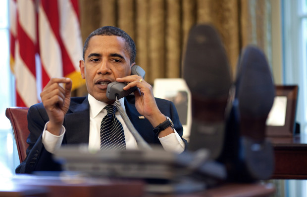 obama-on-the-phone