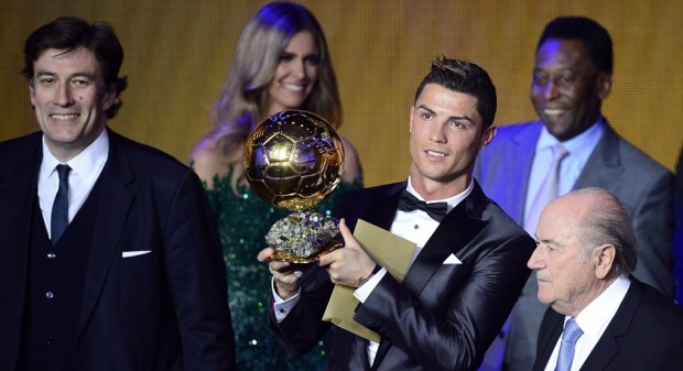 Cristiano Ronaldo câștigă al doilea Balon de Aur