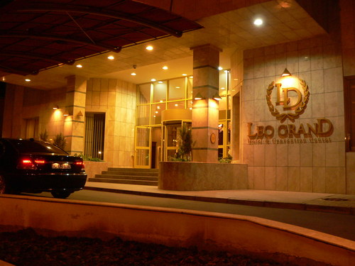 leo-grand