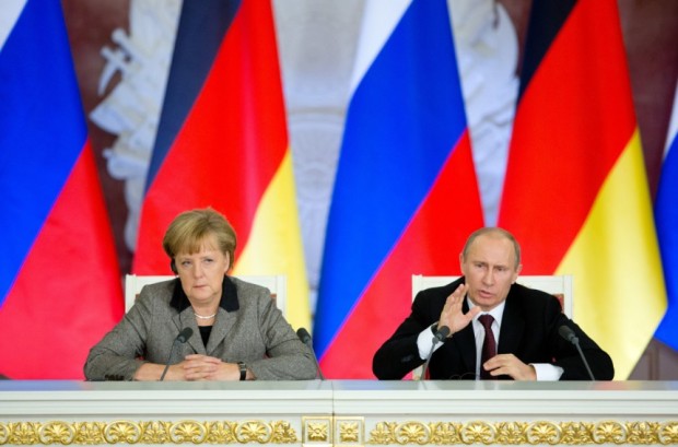 kanzlerin-merkel-russlands-praesident-putin