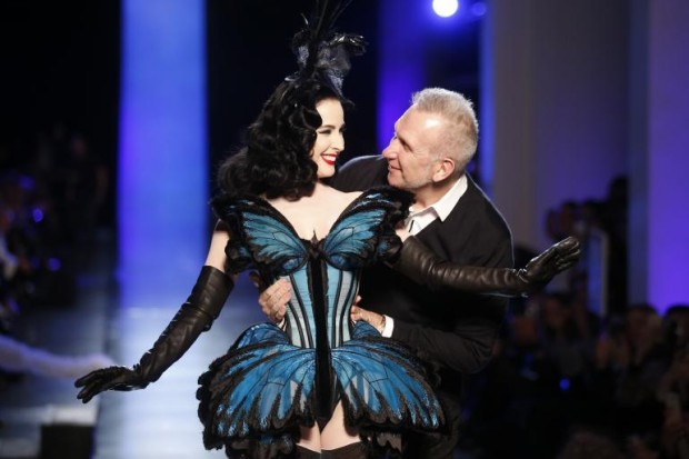 Jean-Paul Gaultier renunţă la colecţiile vestimentare prêt-à-porter