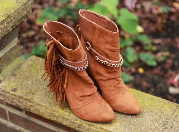 La Strada brown fringe booties2