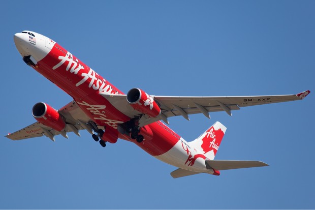 AirAsia_X_Airbus_A330-300_Nazarinia-2