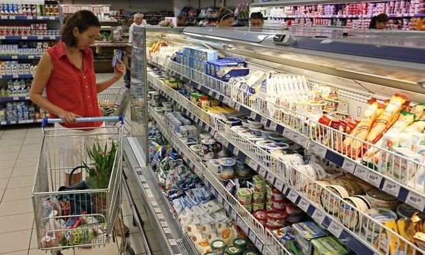 Russia retaliates against sanctions with food imports ban on EU, US