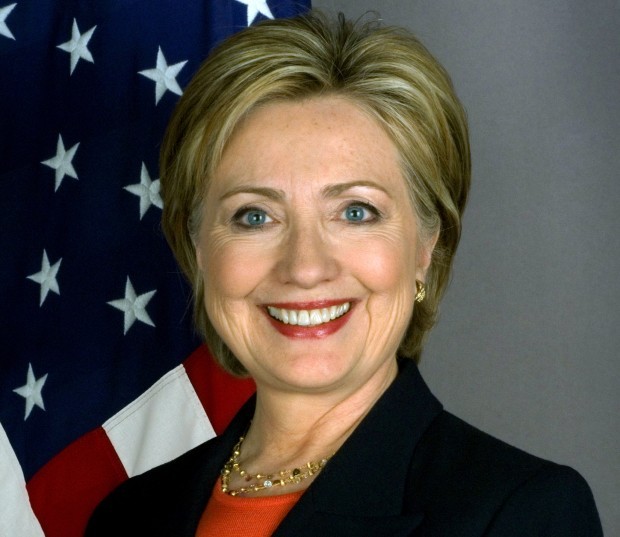 Hillary_Clinton_official_Secretary_of_State_portrait_crop