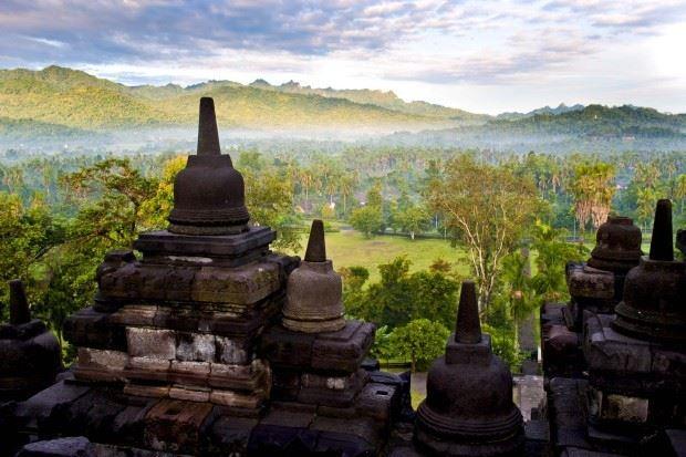 Indonesia travel landscape photography, Sunrise at Borobudur Temple, Yogyakarta, Java, Indonesia, travel landscape photography by travel and landscape photographer Matthew Williams-Ellis