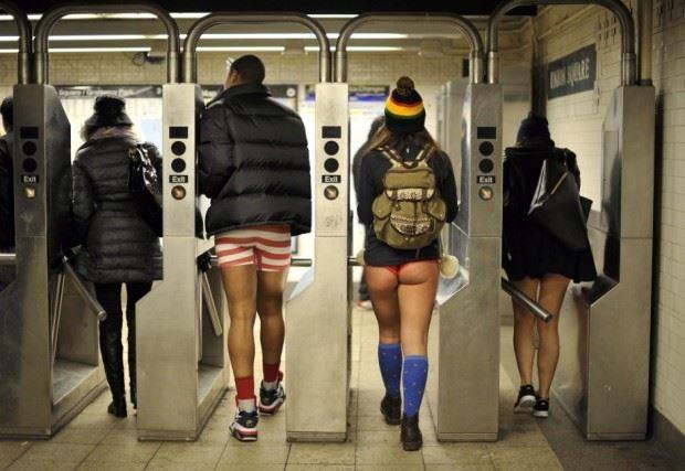 no-pants-subway-ride-new-york-city