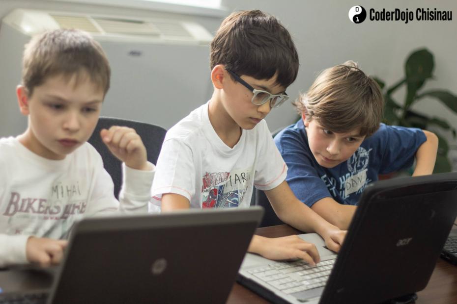 CoderDojo: Open Days – evenimentul pentru copiii interesaţi de programare