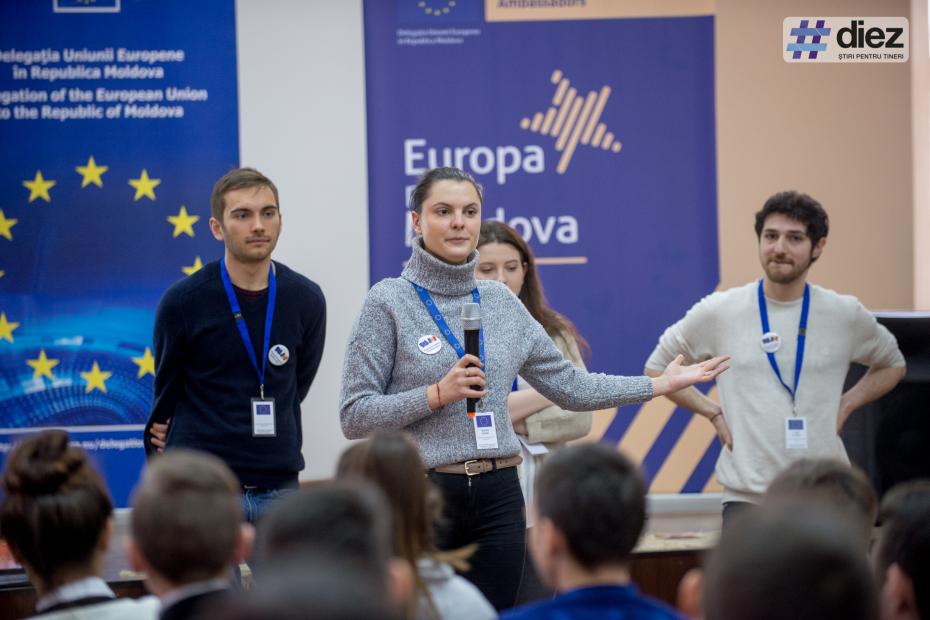 (foto) Europa pentru Moldova: Tinerii ambasadori europeni le-au prezentat elevilor din țară oportunitățile Uniunii Europene