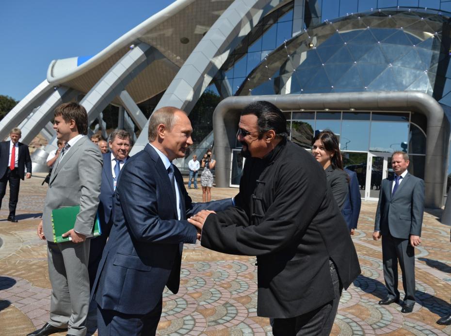 Russian President Vladimir Putin visits oceanarium on Russky Island
