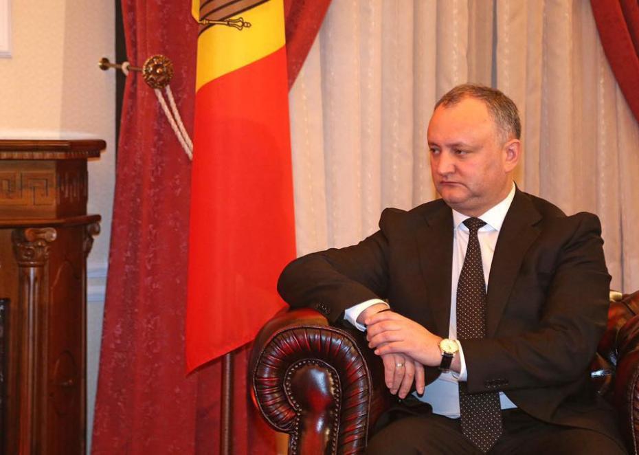 Dodon, chemat să aducă probe în privința limbii vorbite. Iată de cine a fost dat în judecată președintele