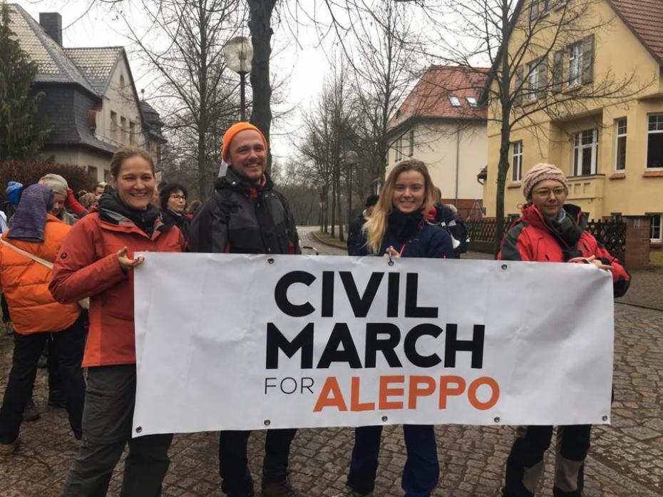 #CivilMarchForAleppo – O moldoveancă s-a alăturat marșului în care se vor parcurge 3000 de km pe jos până în Aleppo