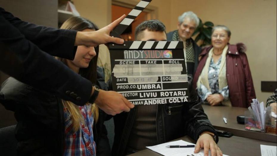 (video) Tânărul regizor Liviu Rotaru abordează problema migrației în filmul „Umbra”. Urmărește trailerul