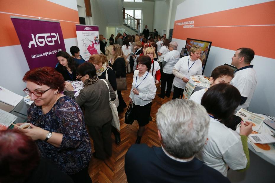 Primul târg al partenerilor de bibliotecă: Cât de moderne sunt bibliotecile în Republica Moldova