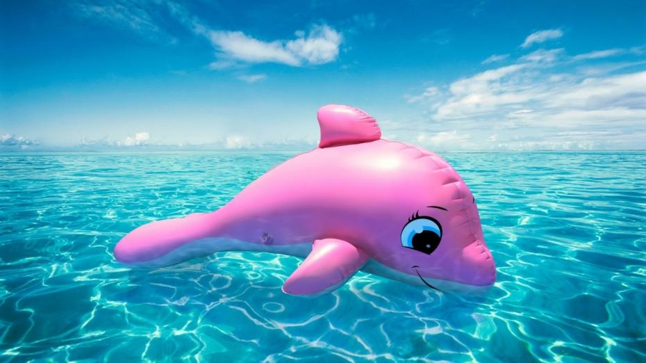 ws_Pink_Whale_1366x768