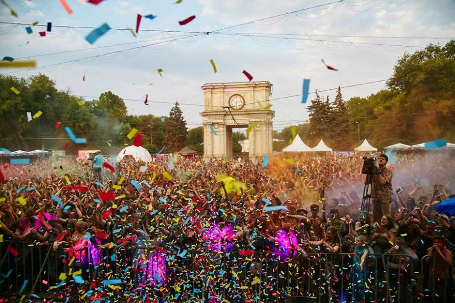 Chișinăul se va colora la o nouă ediție a Festivalului culorilor! Iată unde și când se va desfășura evenimentul