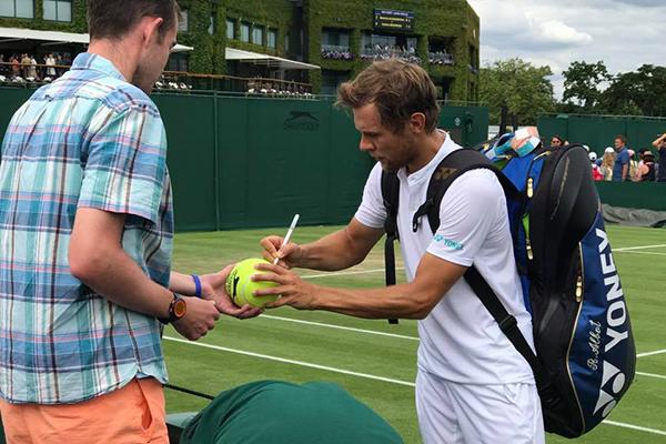 Tenismenul moldovean Radu Albot a fost învins în turul doi la Wimbledon