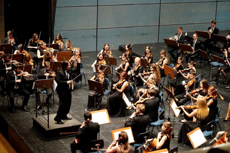 Moldovan National Youth Orchestra te invită la seria concertelor inedite cu „Muzică din filme Oscar”