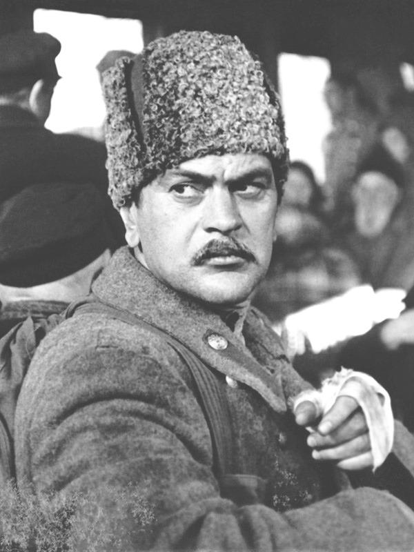 Flickr_-_Ion_Chibzii_-_The_Moldavian_actor_Ion_Ungureanu_in_a_film_-Red_storm-._Moldova-film_1971
