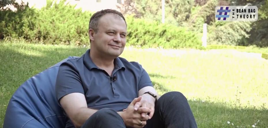 (video) The Bean Bag Theory. Andrian Candu: „Nu am fost tentat să consum cannabis”