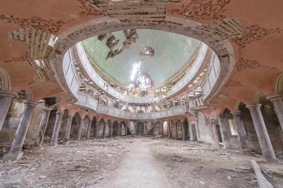 (foto) Abandonat de un deceniu. Cum arată Nara Dreamland – un parc de distracții din Japonia