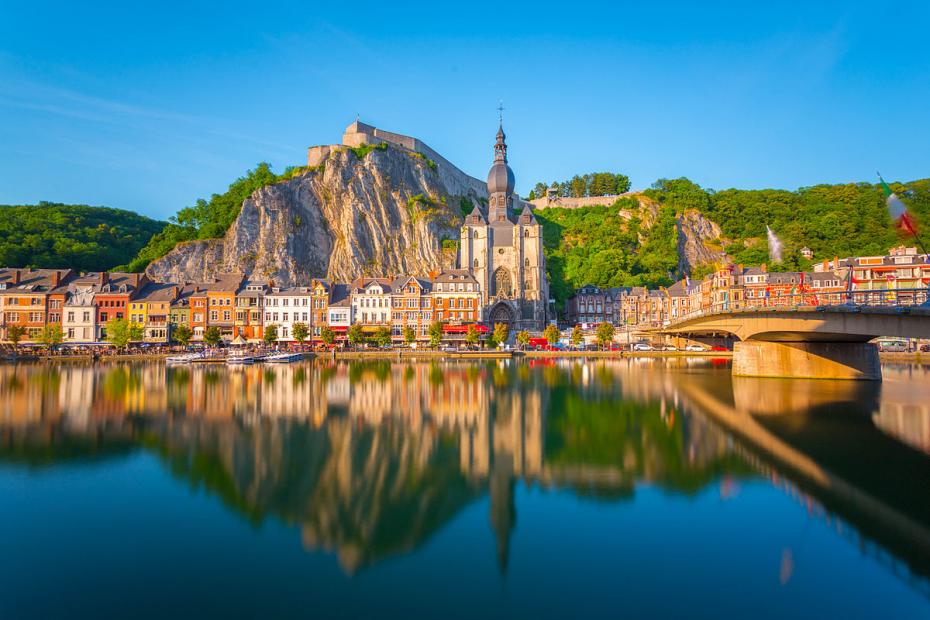 Dinant_reflected