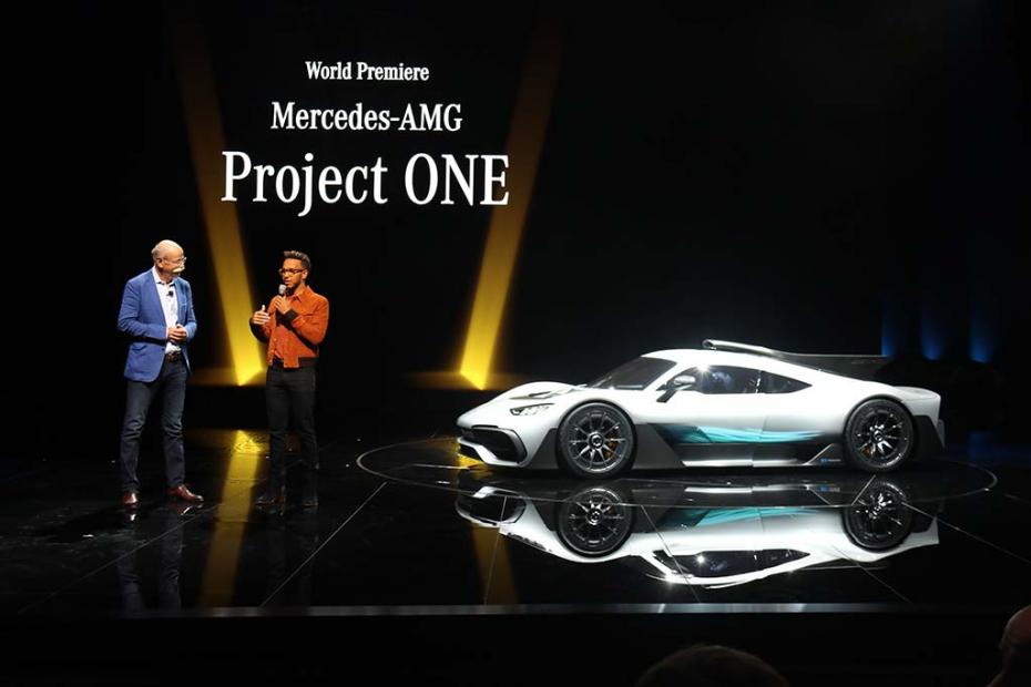 (video, galerie foto) Mercedes AMG Project One – prima mașină din lume cu 5 motoare și cu 1.000 de cai putere