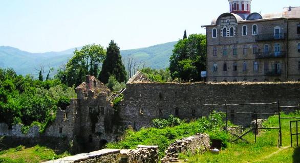 (foto) Lista locurilor din lume în care femeile nu au voie să pășească