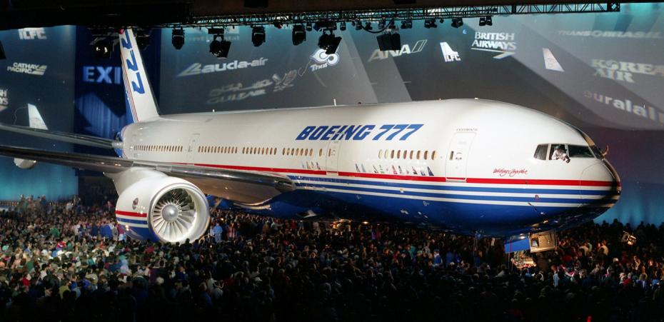 Boeing-777-Rollout-House-Scheme