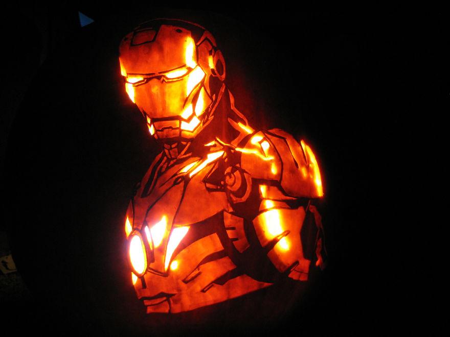 Pumpkin-iron-man-59e740f1a10dc__880