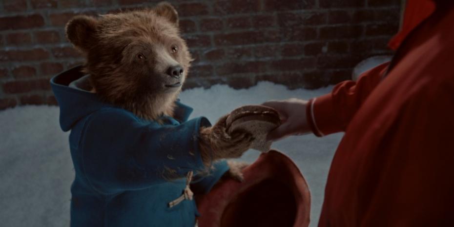 (video) #Spoturi de Crăciun 2017. Ursulețul Paddington salvează sărbătoarea