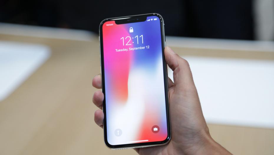 iPhone X va fi disponibil oficial în Moldova din 8 decembrie