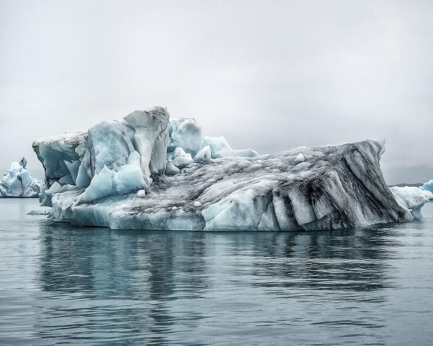 (foto) Ghețari, ocean și ziua care ține 20 de ore. Cum arată peisajele Islandei prin obiectivul unui fotograf din Bolivia